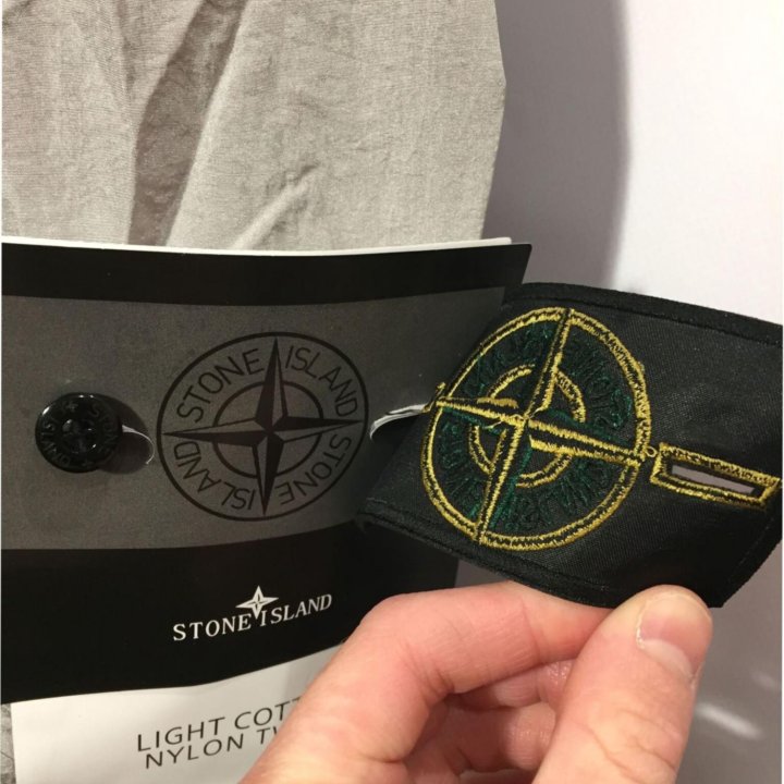 Stone Island ветровка с патчем