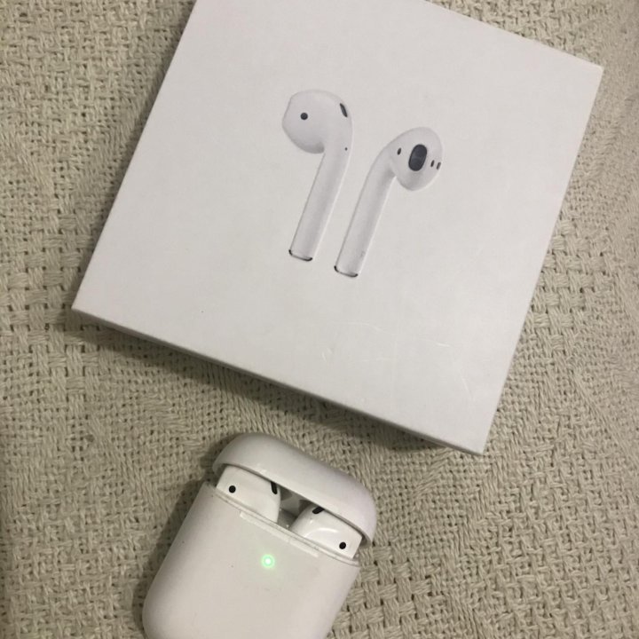 Кейс для AirPods