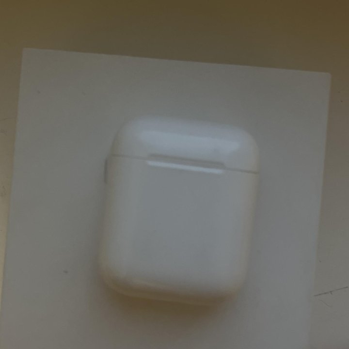 AirPods