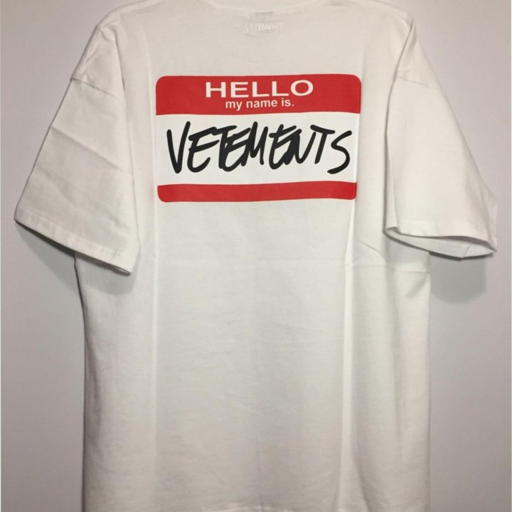 Футболка Vetements Hello