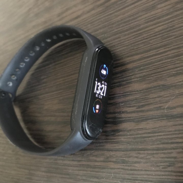 Xiaomi Mi band 5