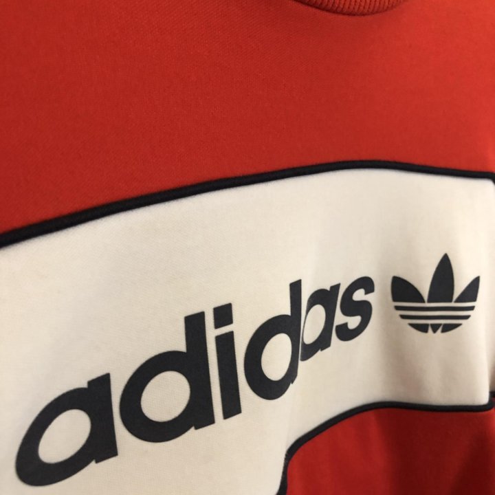 Свитшот Adidas