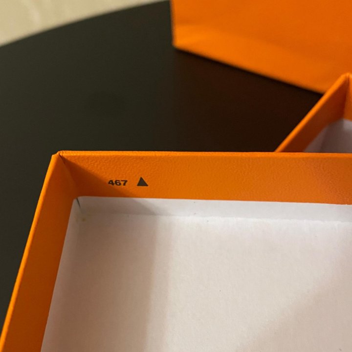 Коробка Hermes