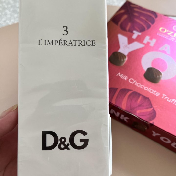 Парфюмированная вода D&G