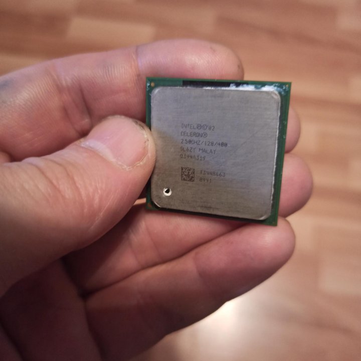 Процессор Intel Celeron