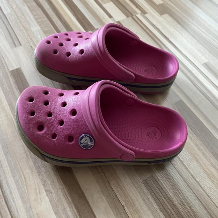 Crocs