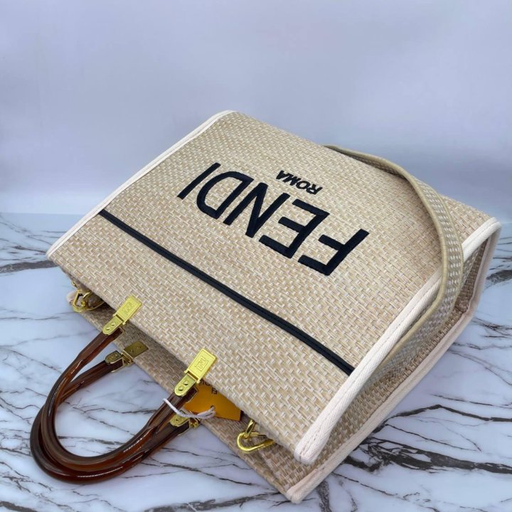 Сумка Fendi
