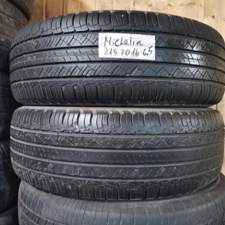 Пара Michelin 215 70 R16 j/7fyjn