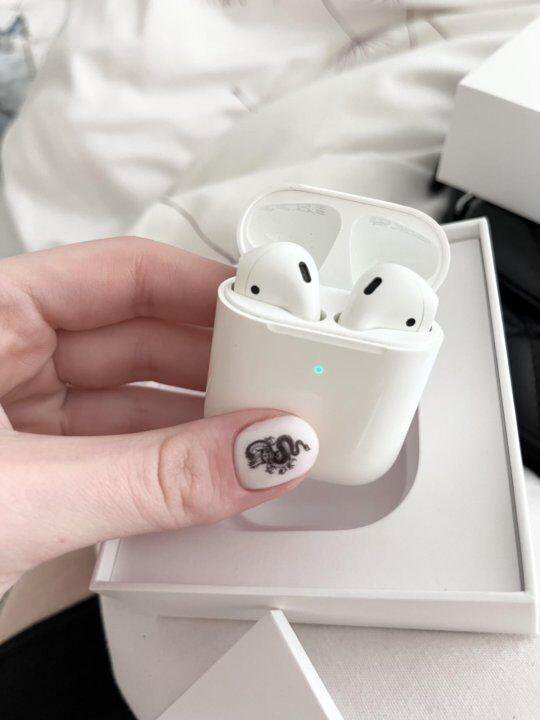 AirPods 2