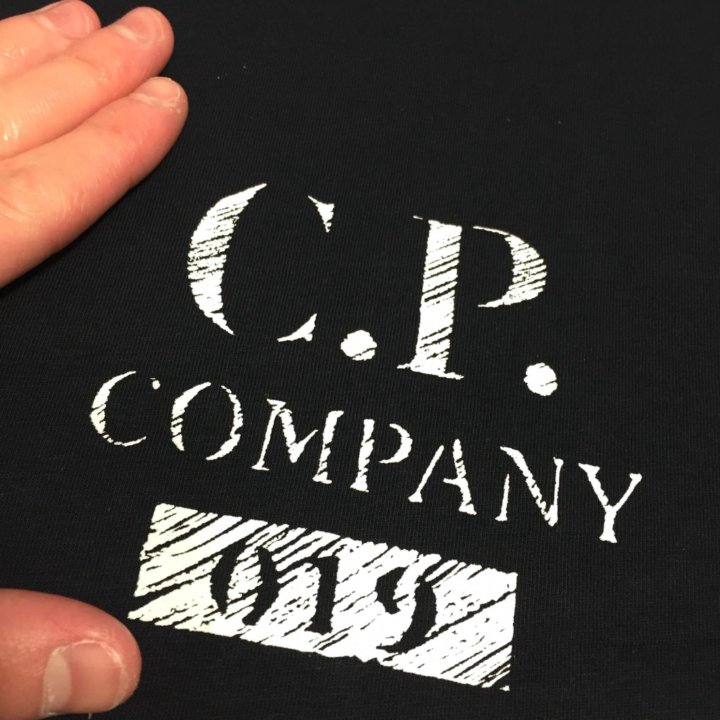 CP Company футболка