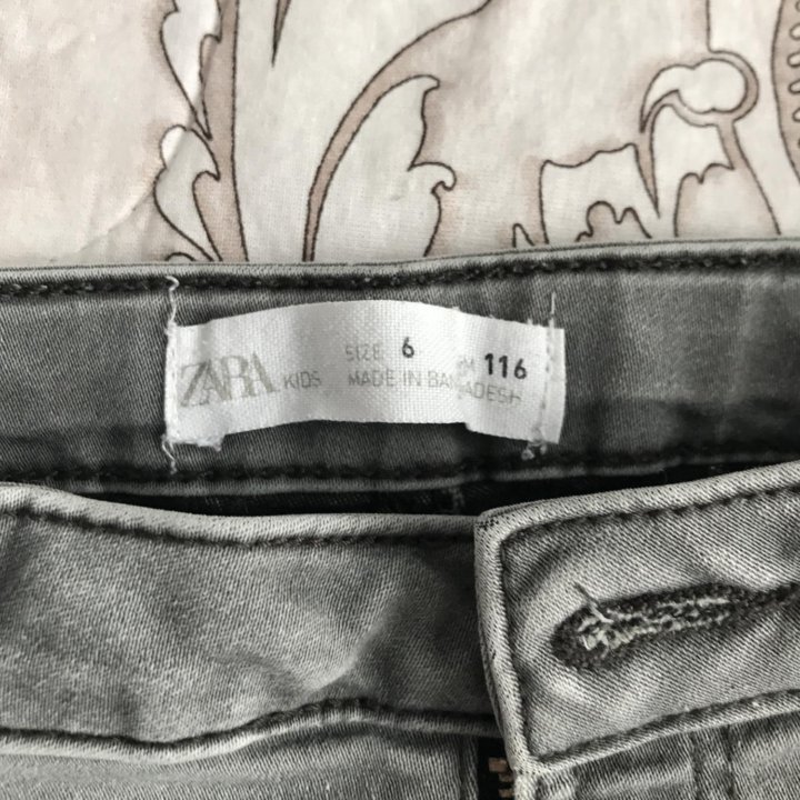 Джинсы zara