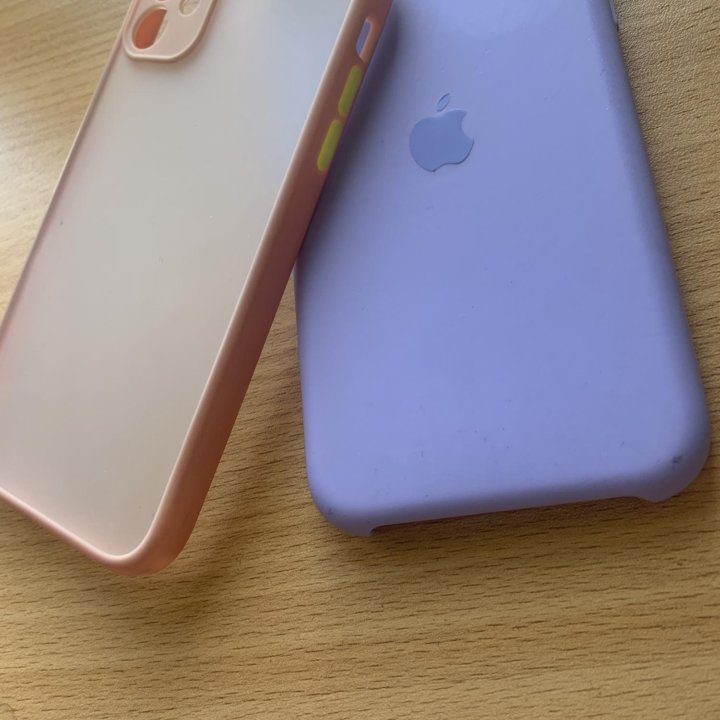 Чехол на iPhone 11