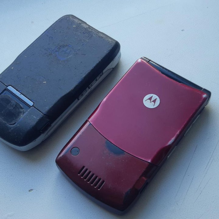 Motorola V3i , V3x (Возможен обмен)