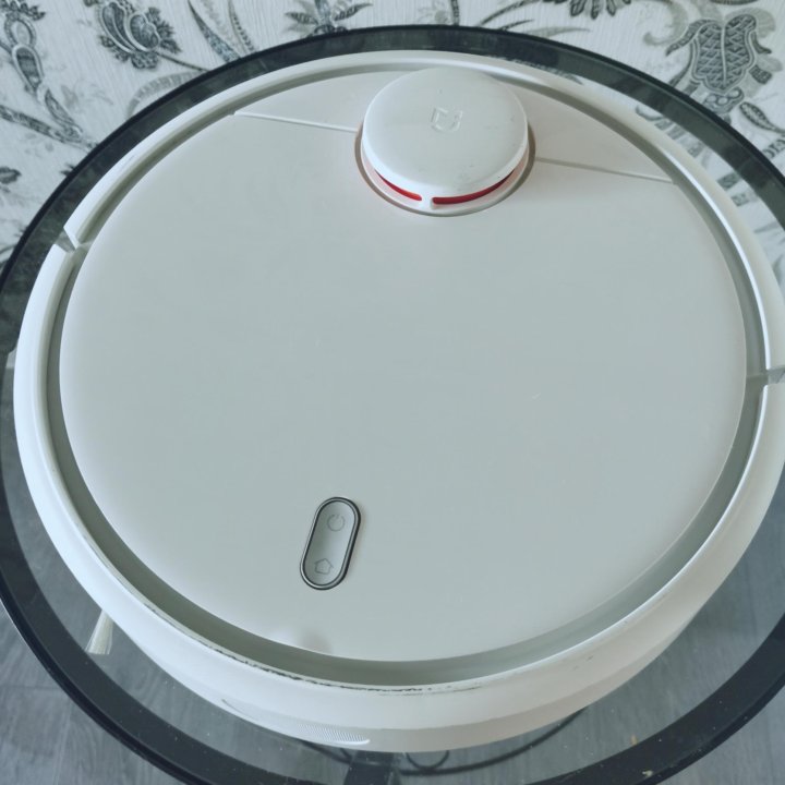 Робот-пылесос Xiaomi Mi Robot Vacuum Cleaner