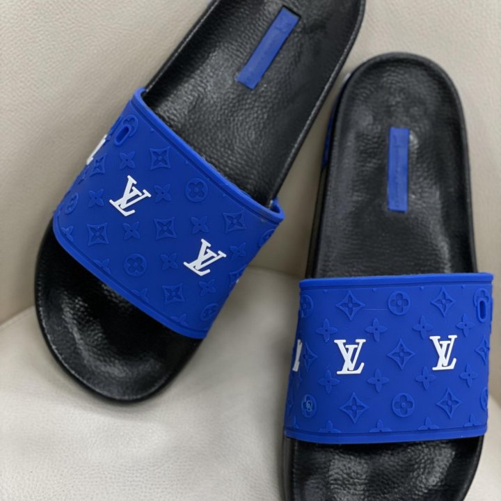 Тапки Louis Vuitton