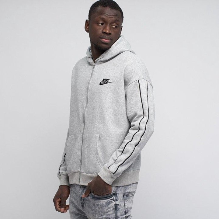 Толстовка Nike