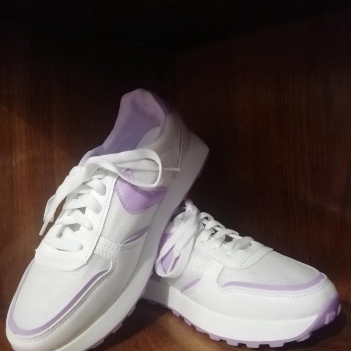 Кроссовки 37 размер