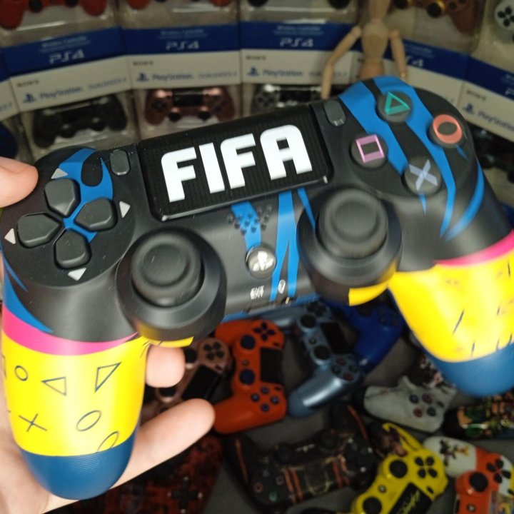 ГеймпадDualShock 4