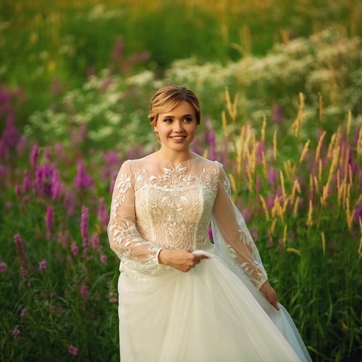 Свадебное платье