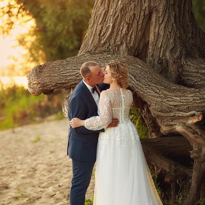 Свадебное платье