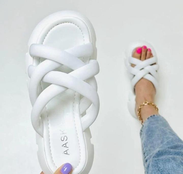 Люксовые Шлёпанцы