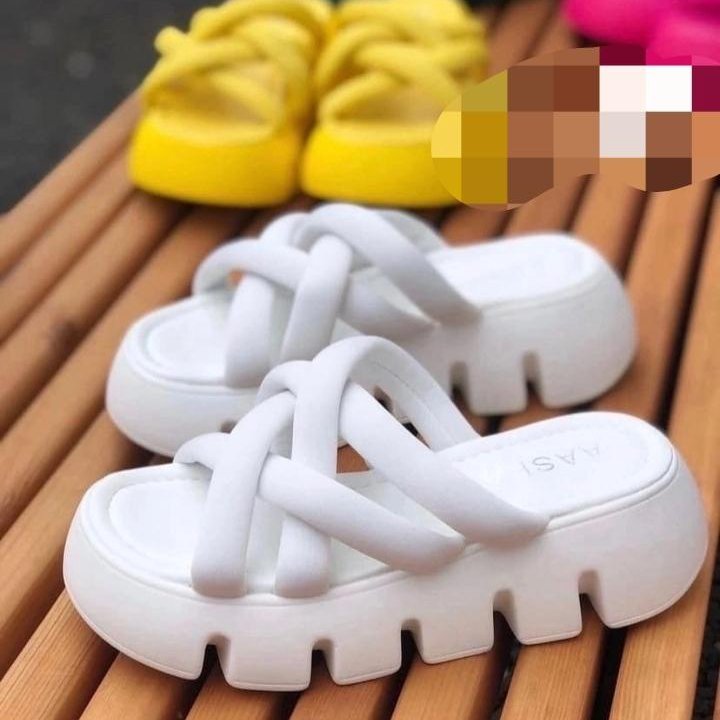 Люксовые Шлёпанцы