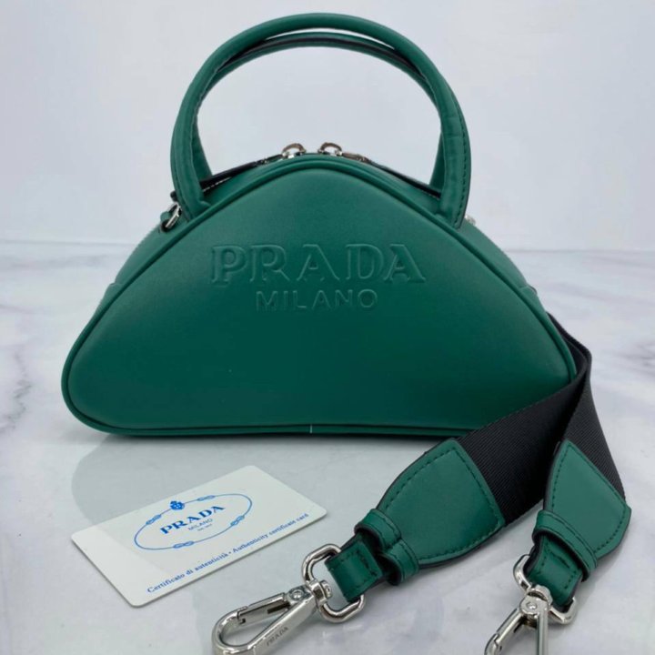 Сумка Prada