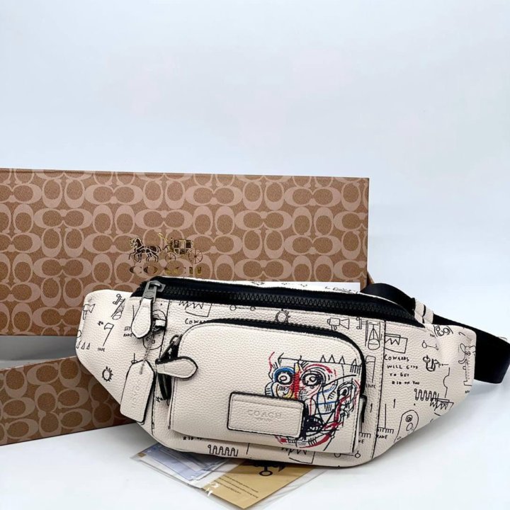 Поясная сумка Coach