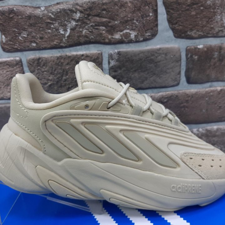 Кроссовки Adidas ozelia