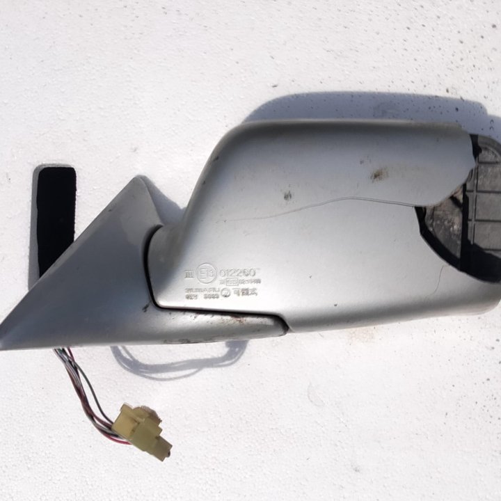 Зеркало Subaru