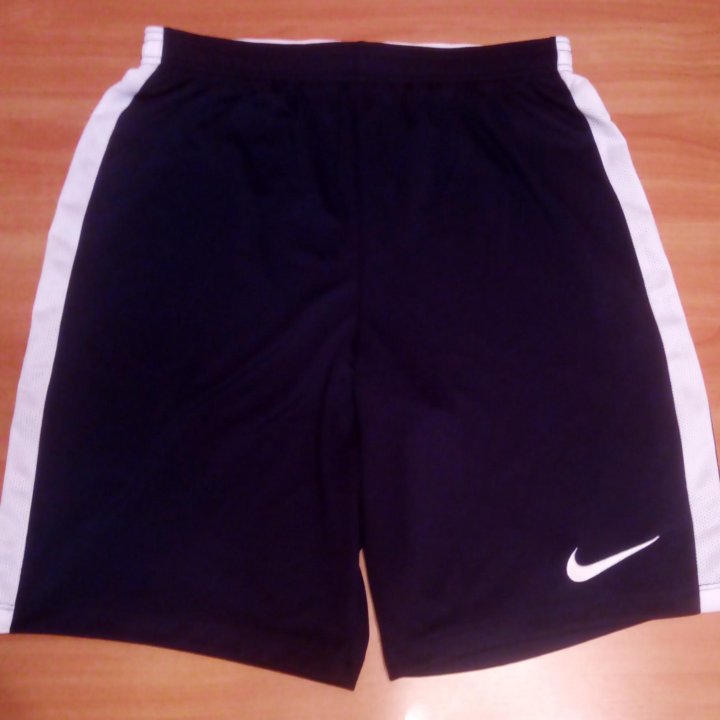 Шорты : Nike 48-50 (M)