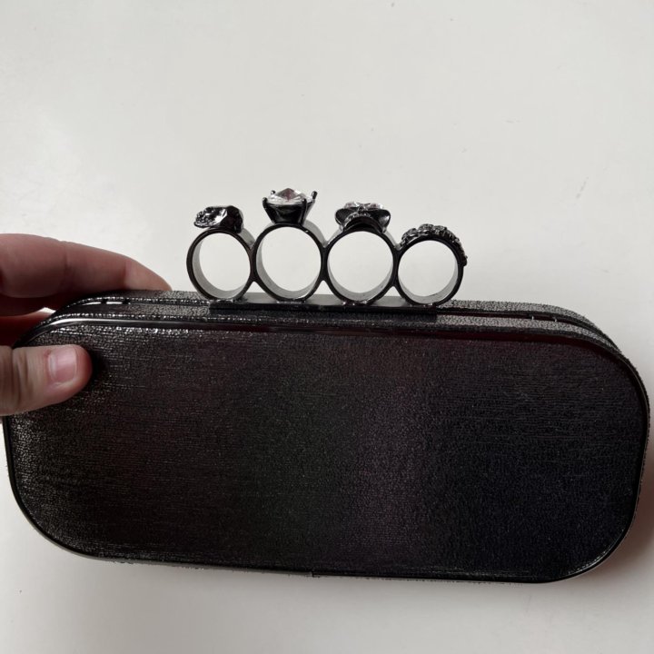 Клатч River Island