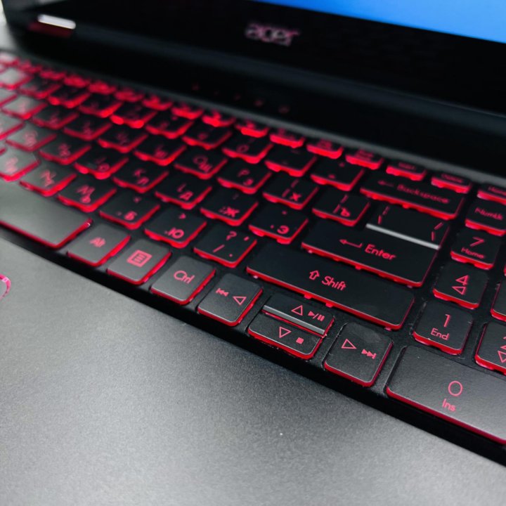 Игровой Трансформер Acer Nitro 5 15.6