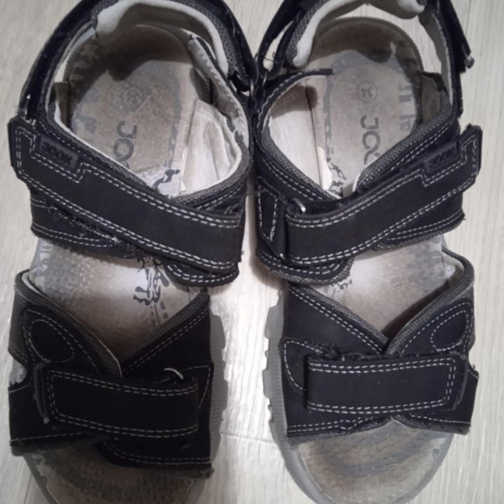 Сандалии кожа