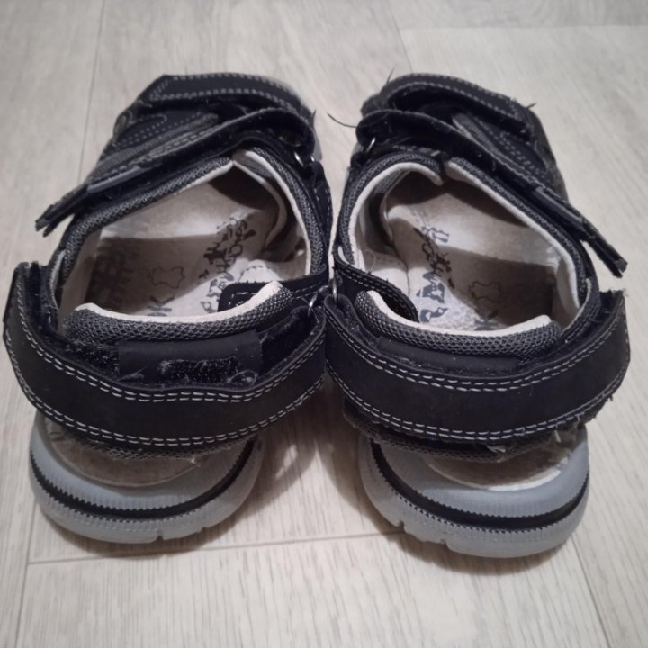 Сандалии кожа