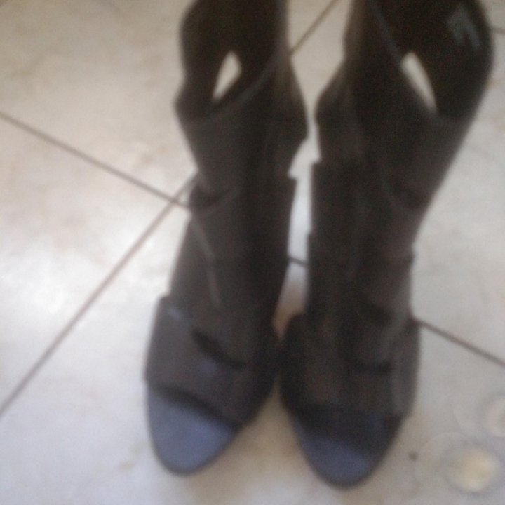 Летние туфли