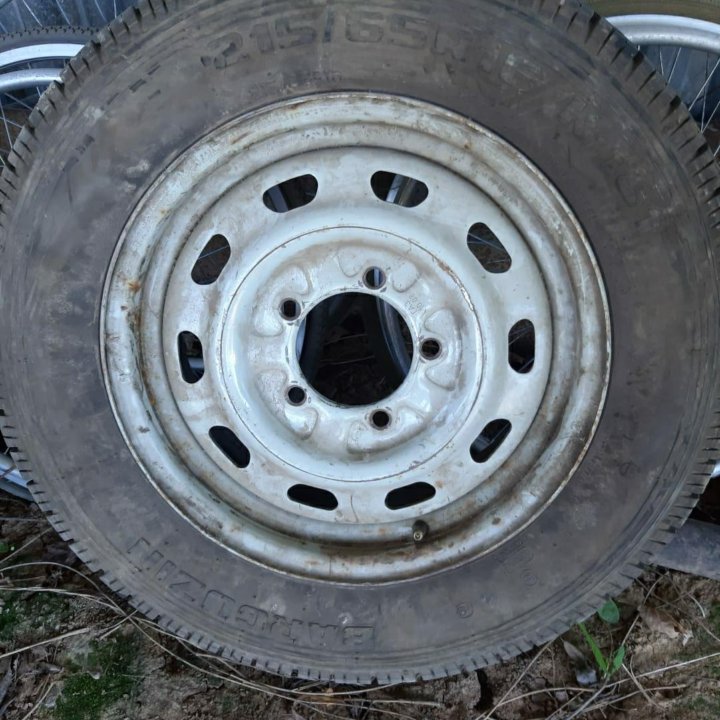 Авторезина 215/65 R16 с диском на Соболь, 1 шт.