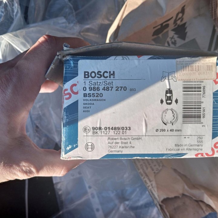 Тормозные колодки Bosch