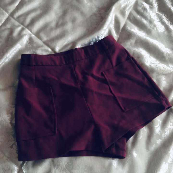 Отдам 6 вещей