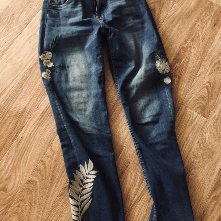 Отдам 6 вещей