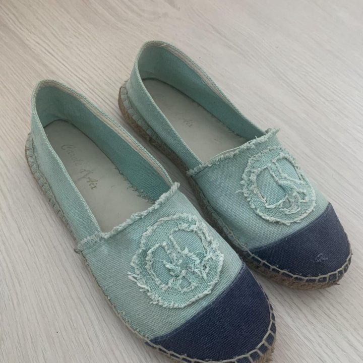 Эспадрильи 38