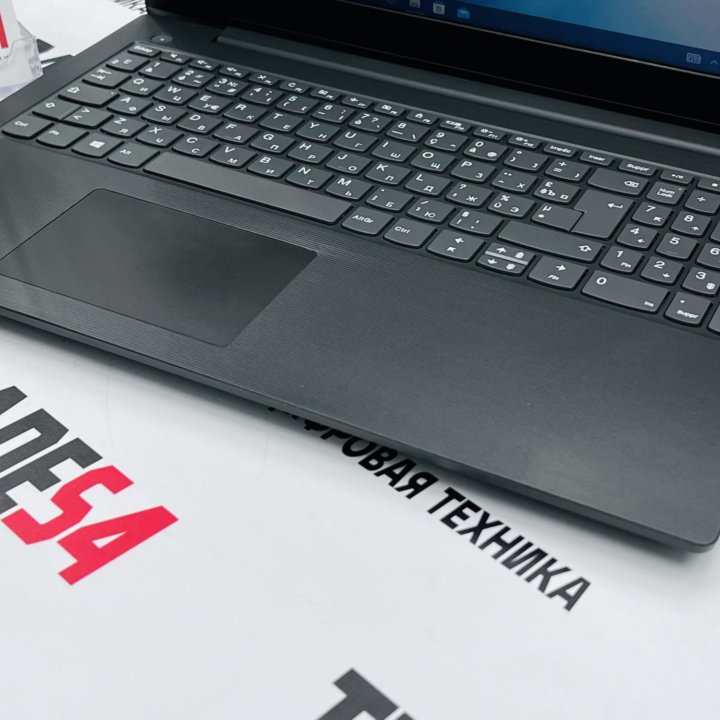 Ноутбук Lenovo 15.6