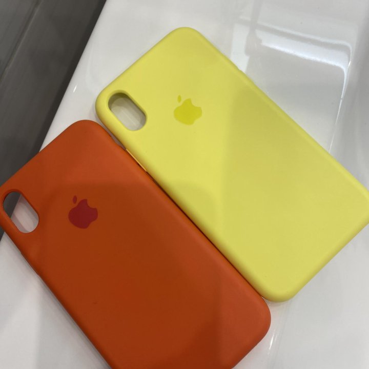 Чехлы на iPhone X, XS