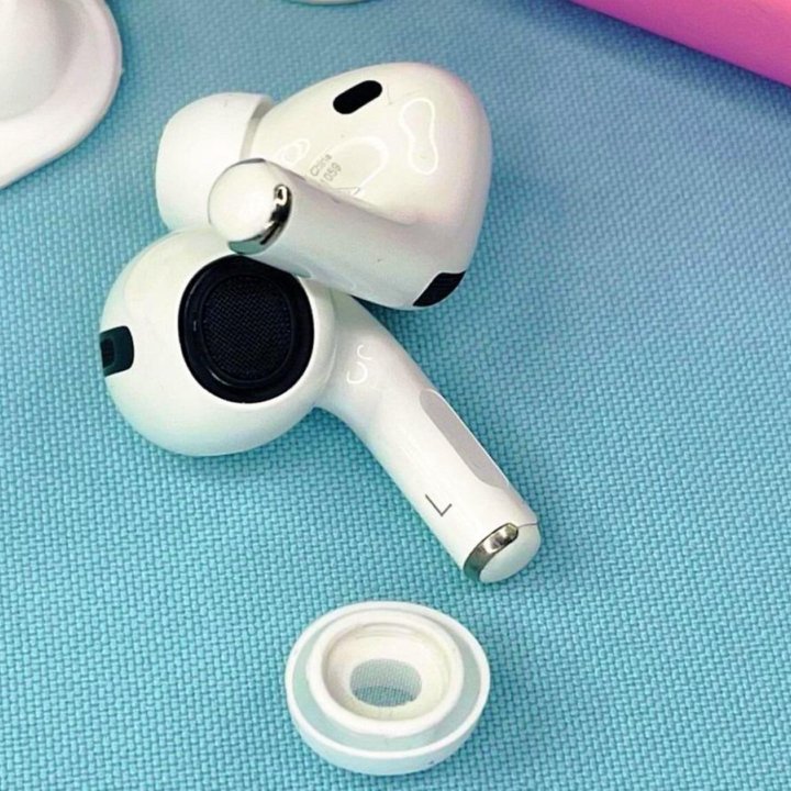 Наушники Apple AirPods Pro