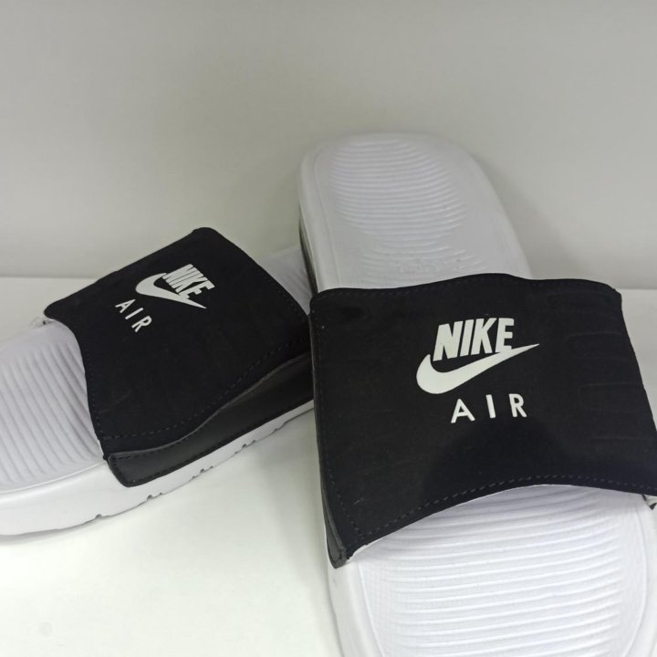 Сланцы Nike air