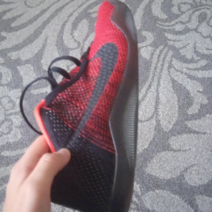 Kobe 11