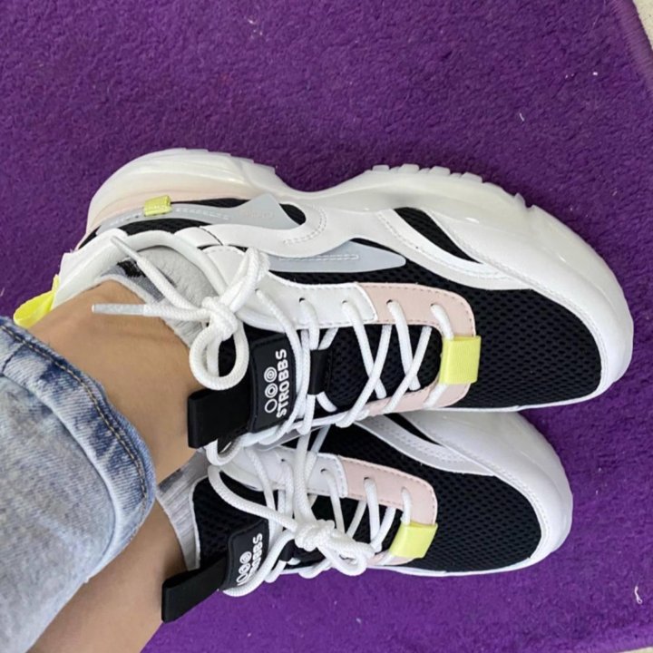 Кроссовки strobbs