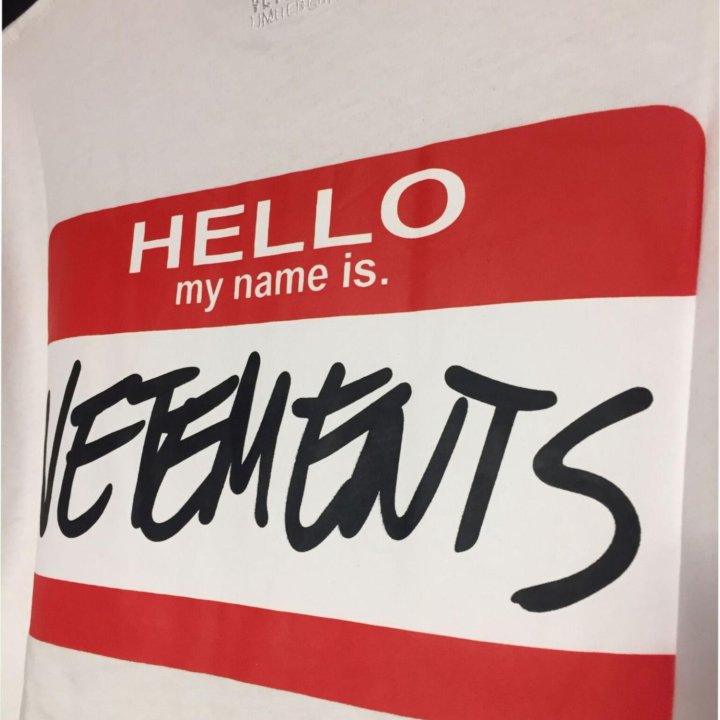 Футболка Vetements