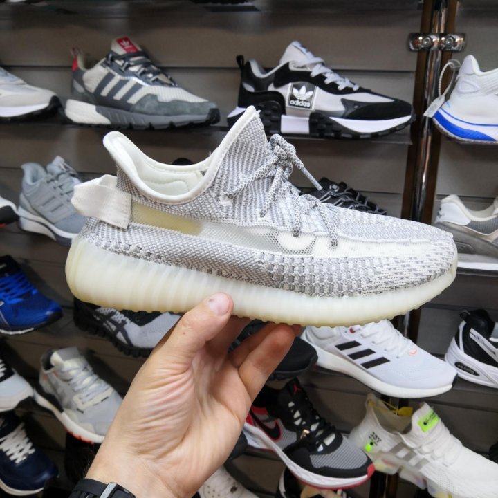 Кроссовки Adidas yeezy boost 350 серый