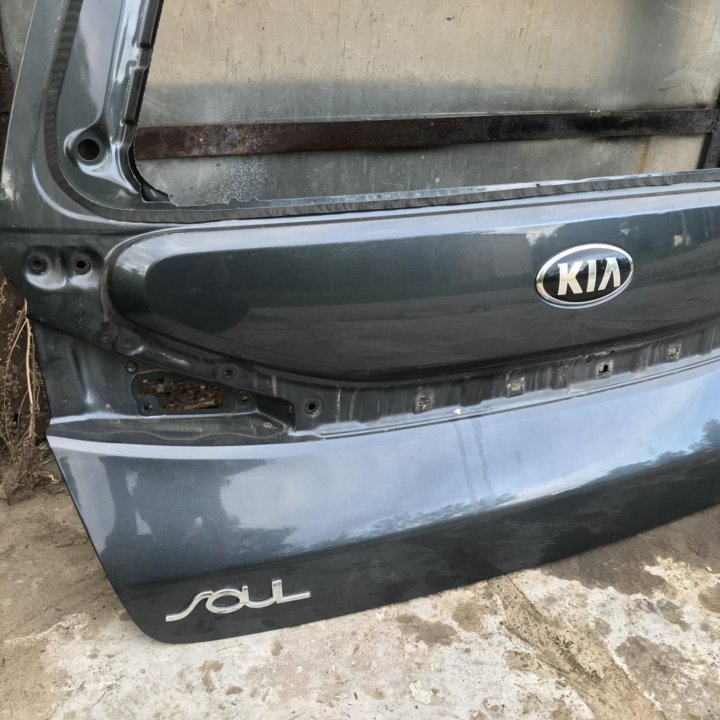 Крышка багажника Kia Soul 3